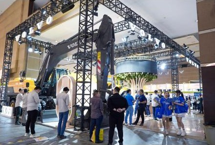 Volvo at Mining Expo